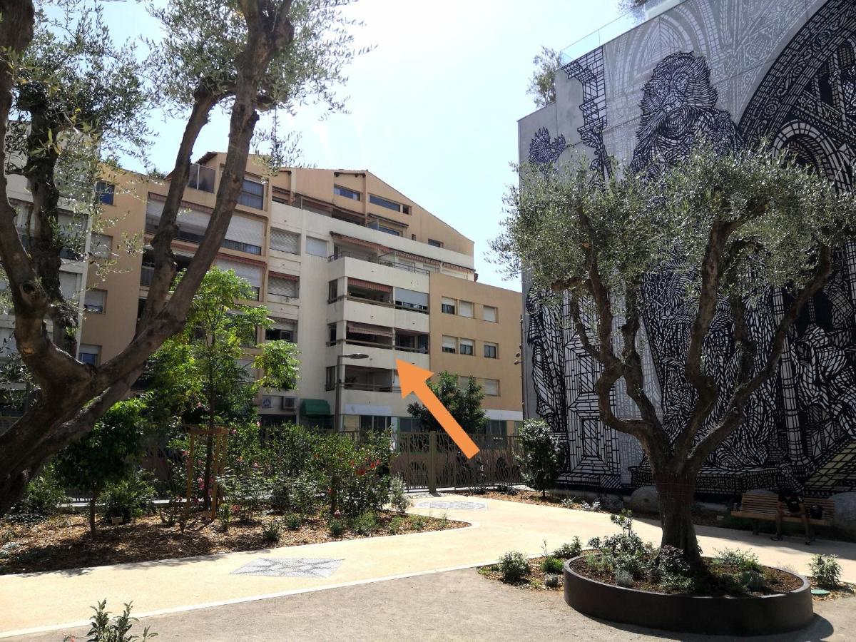 2 Pieces Climatise Avec Balcon Dans Le Vieil Antibes, Avec Ascenseur Appartement Antibes