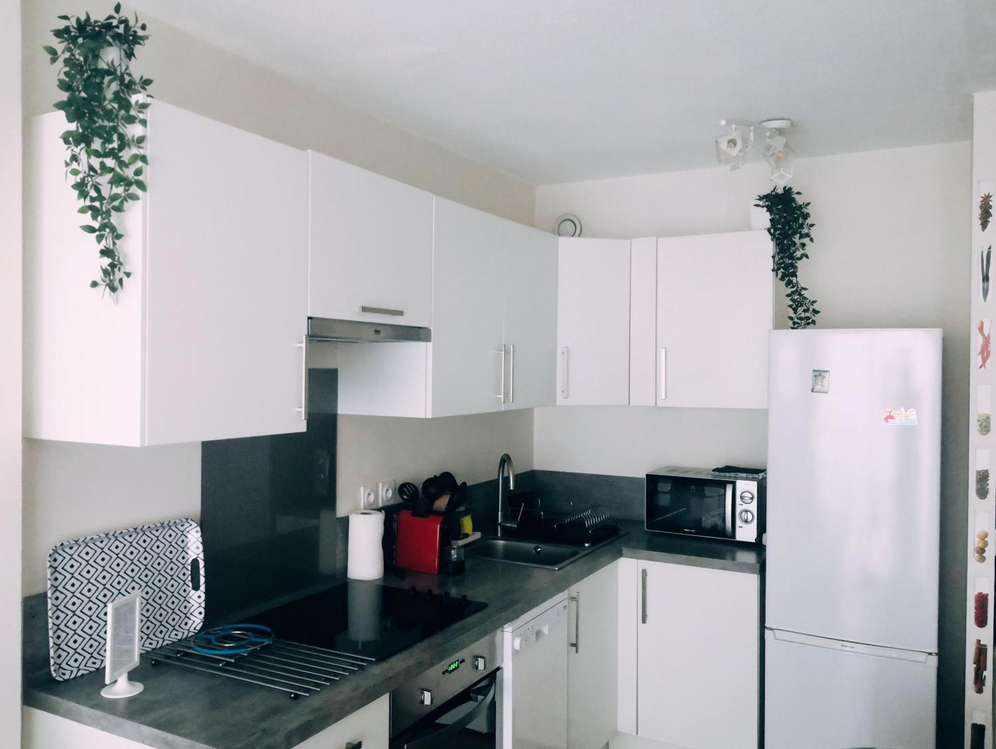2 Pieces Climatise Avec Balcon Dans Le Vieil Antibes, Avec Ascenseur Appartement Antibes
